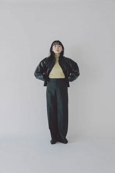Wool rich center press pants <Black>