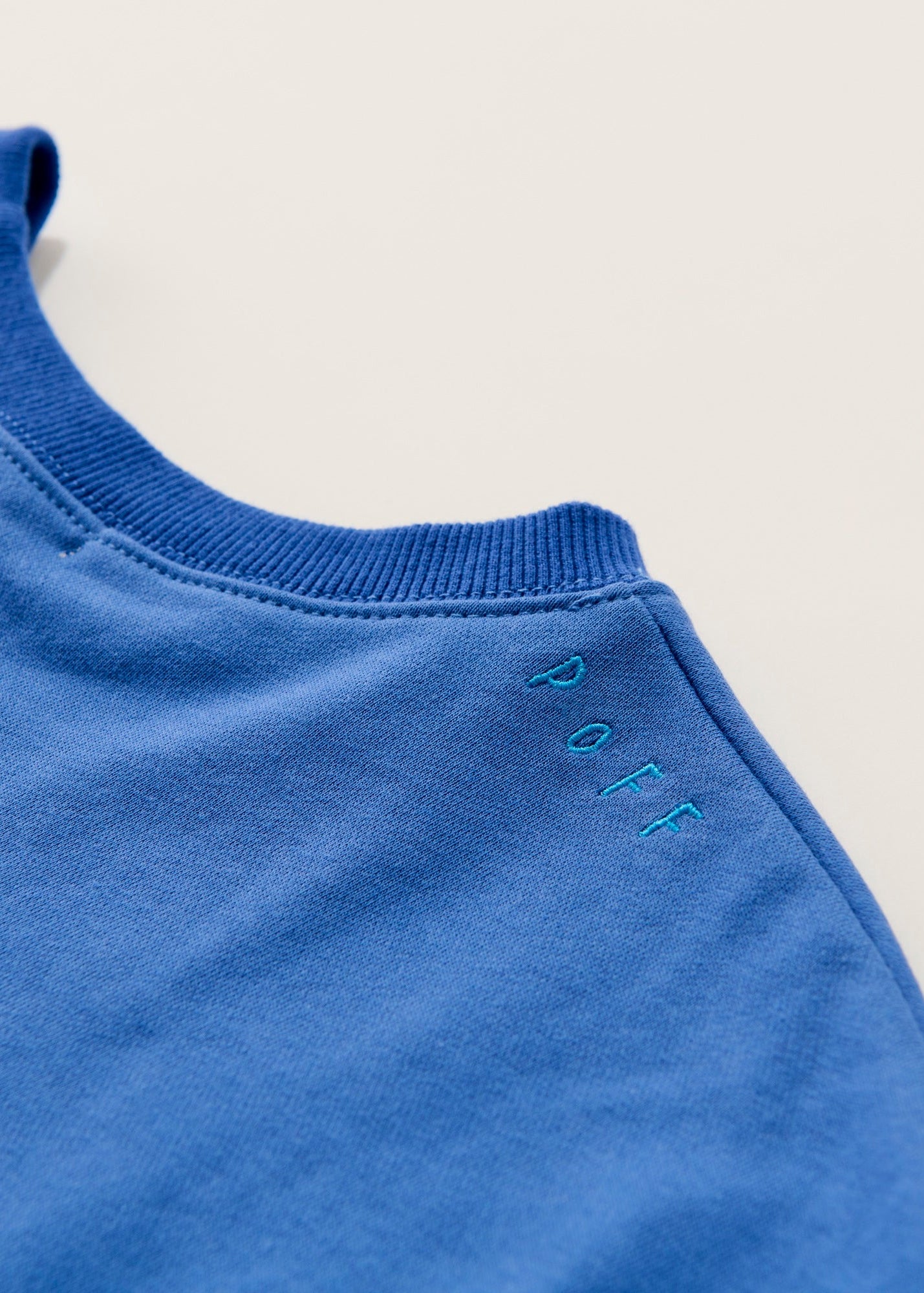 Shoulder logo pullover / blue