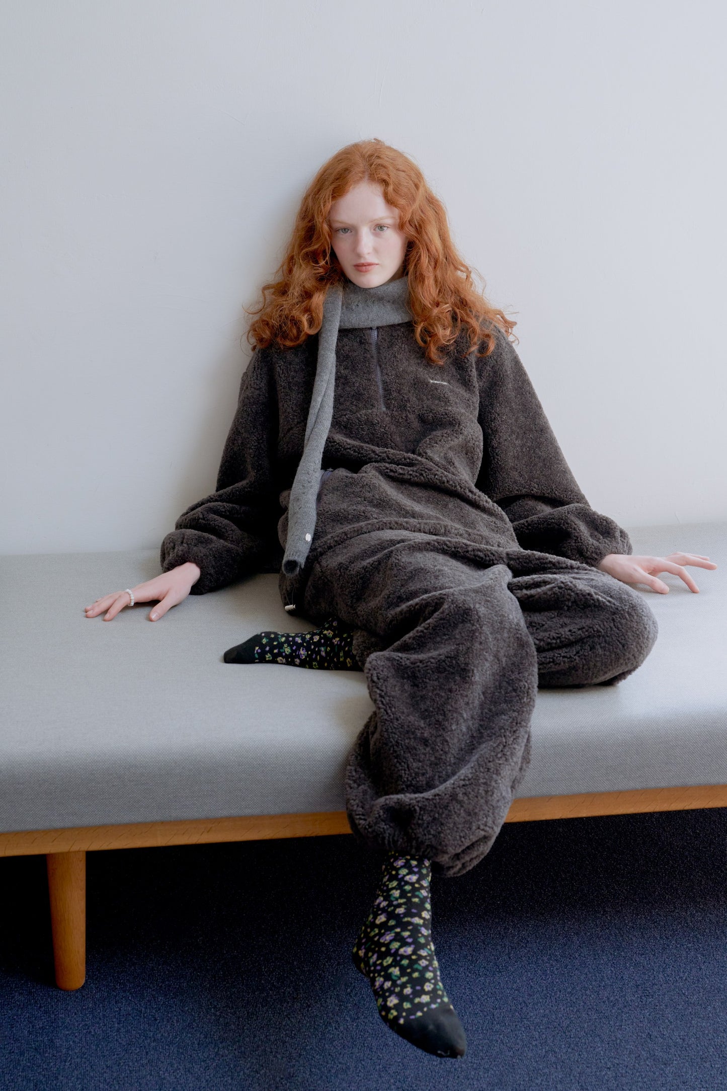 Long knit stole / heather