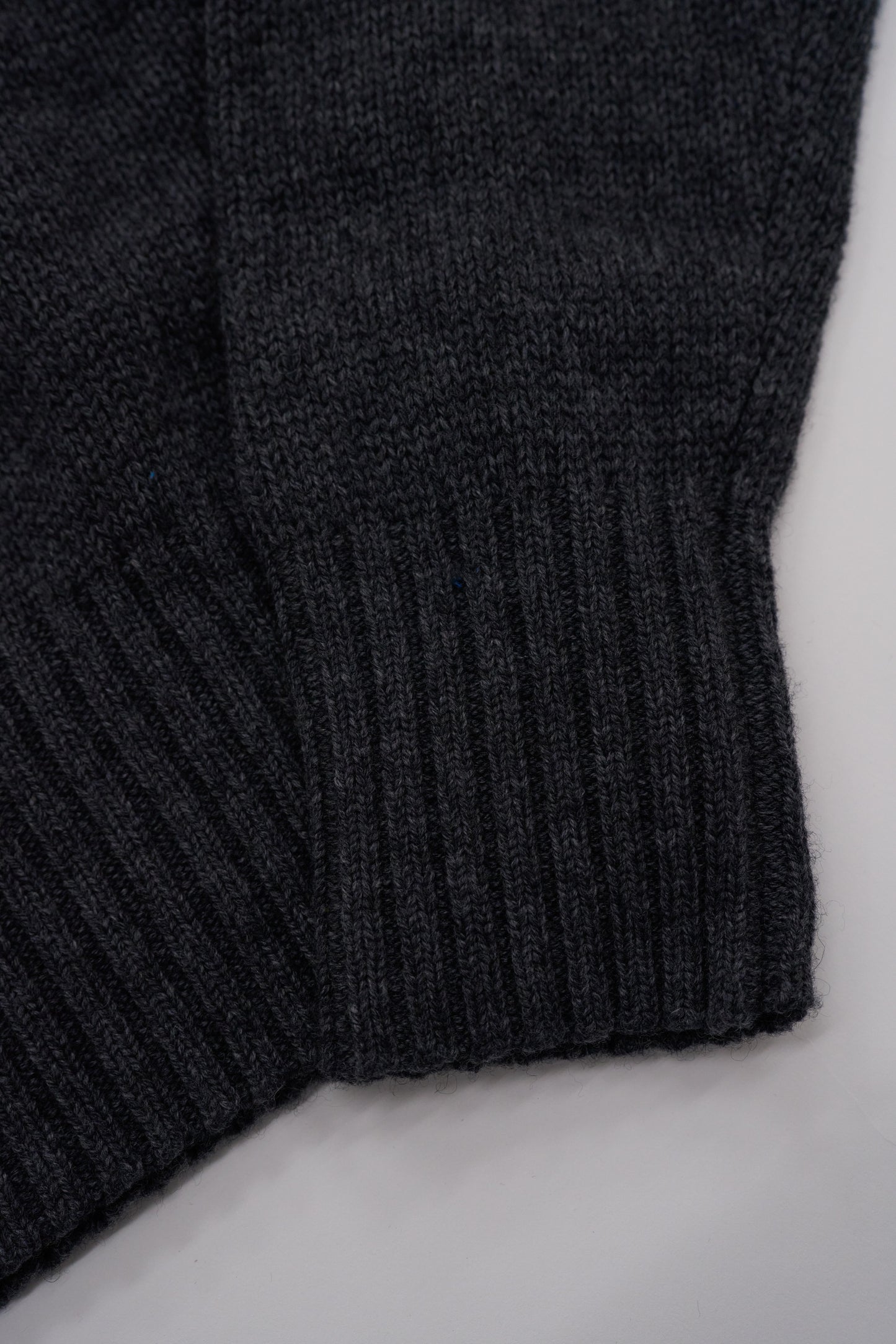 Leather Patch Knit Pullove / gray
