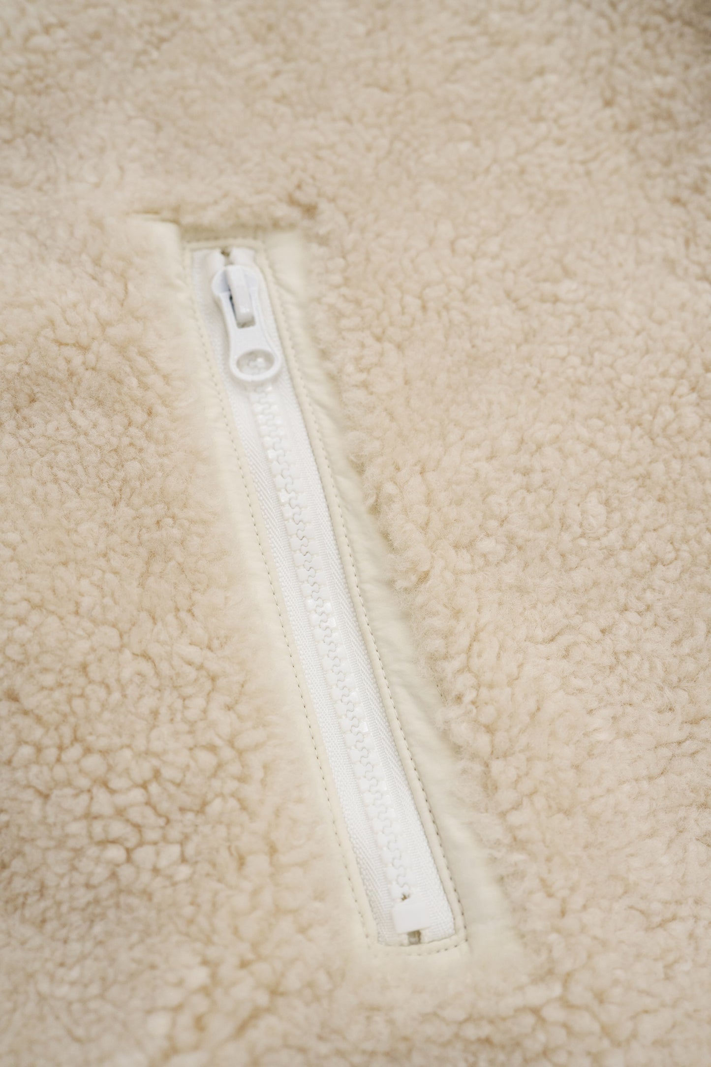 Half-zip boa pullover / teddy