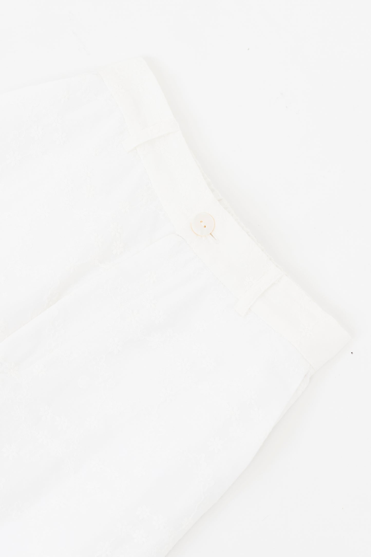 Scallop lace pants / White