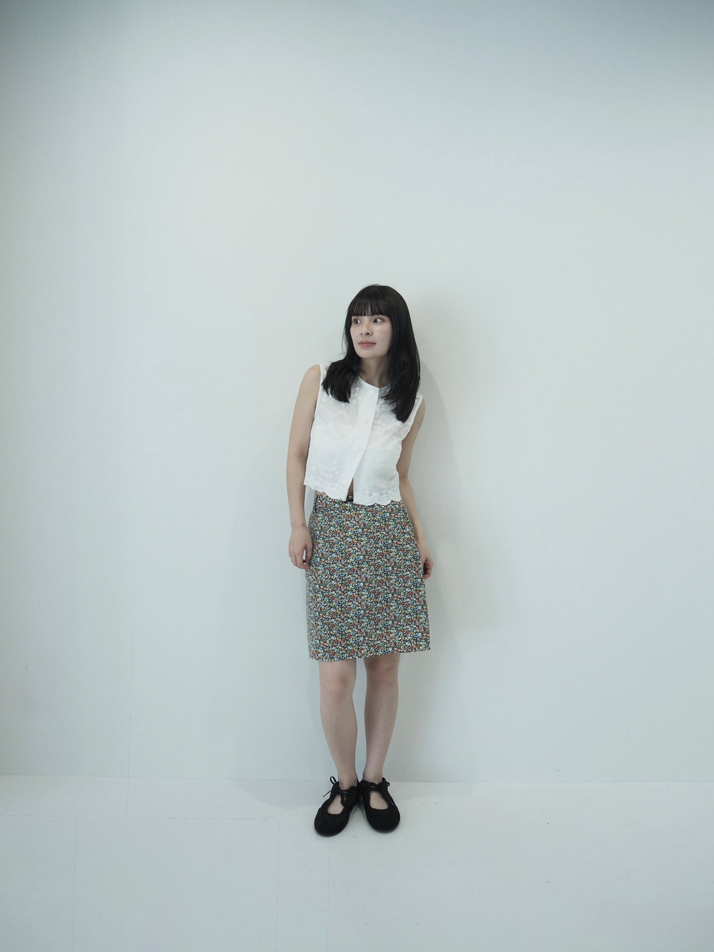 Scallop lace tops / White