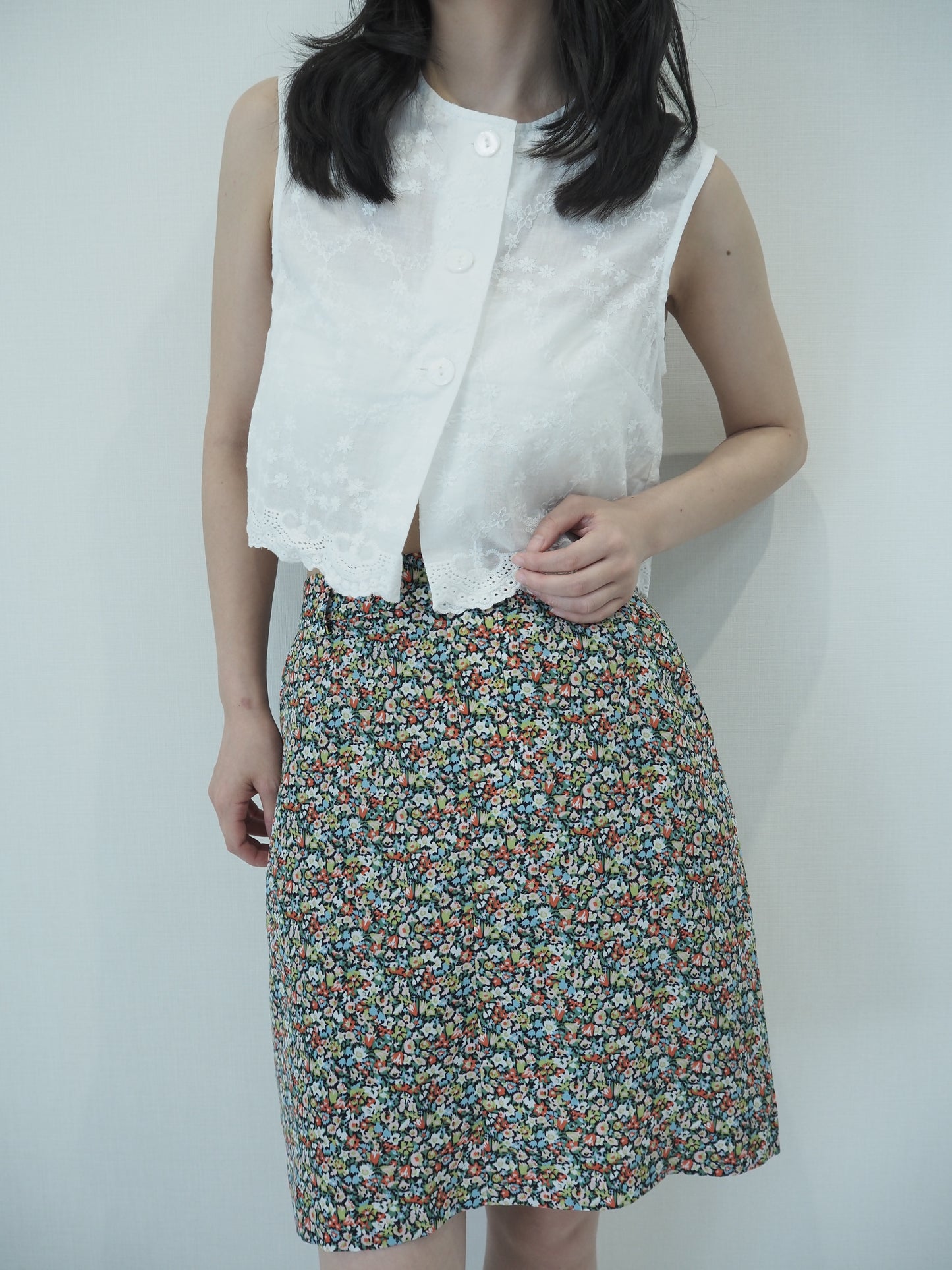 Scallop lace tops / White