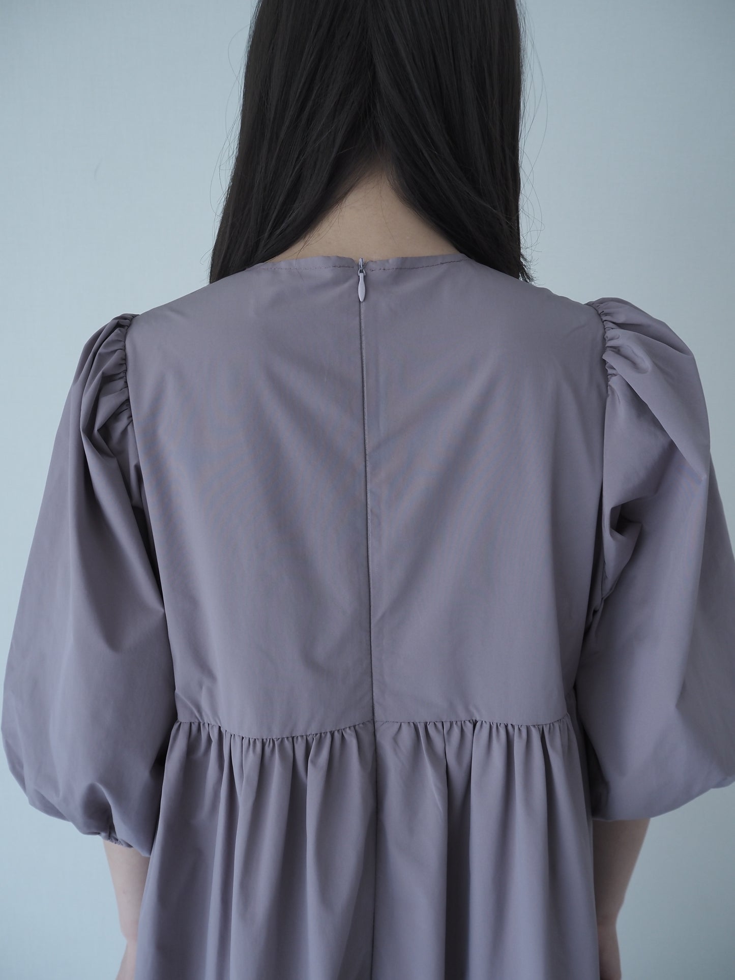 puff sleeve tiered dress / mauve pink