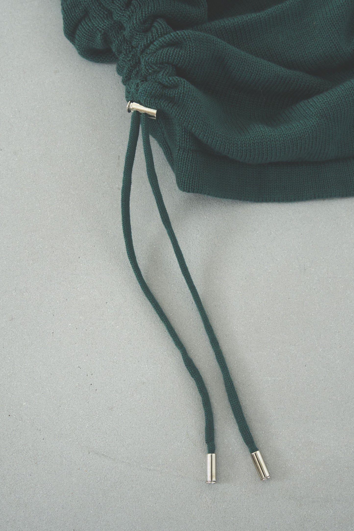 Drawstring knit long dress <Viridian>