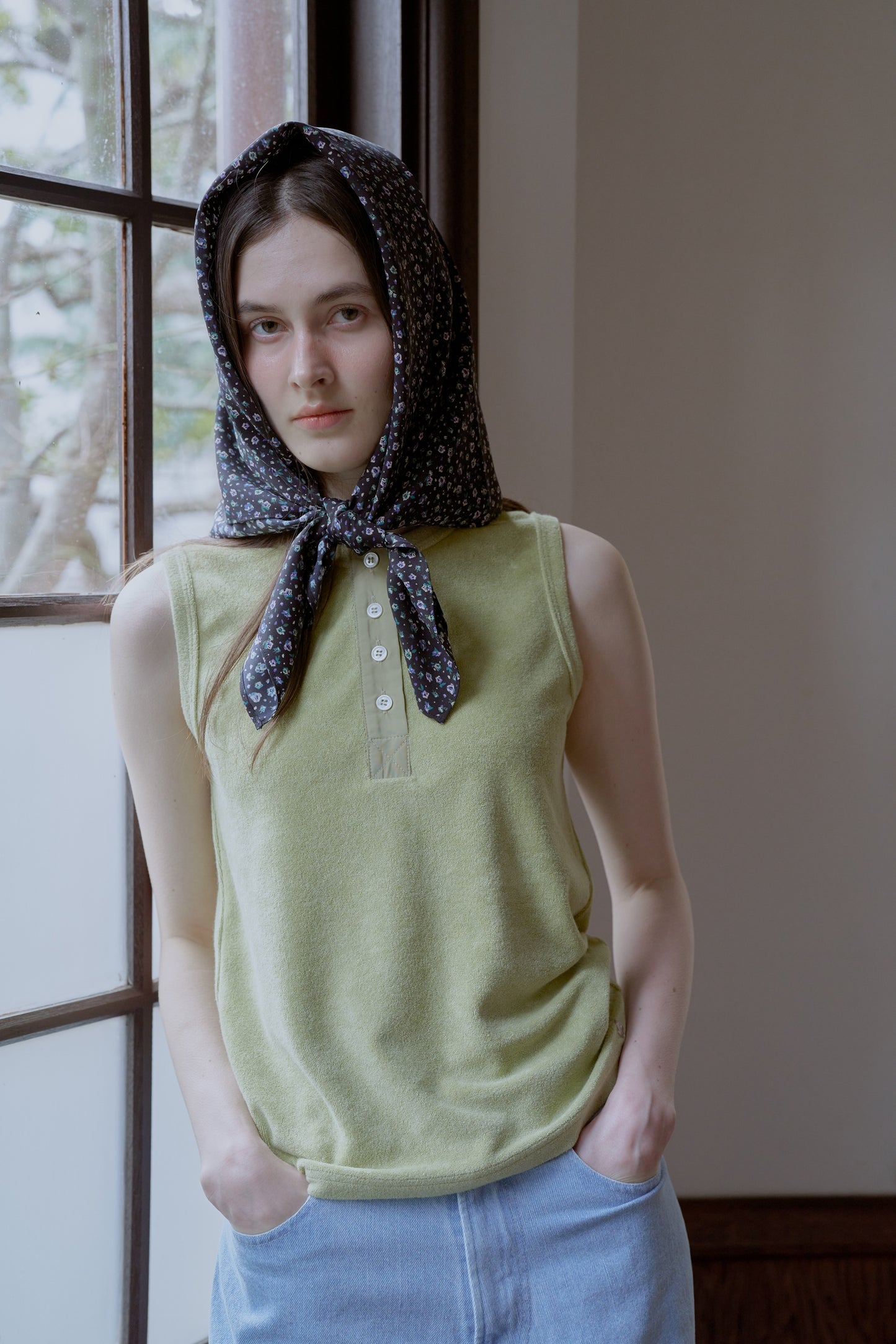 Henley neck pile tank top / Lime pie