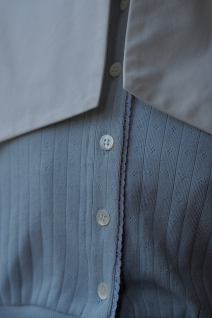 Eyelet cut cardigan / light blue