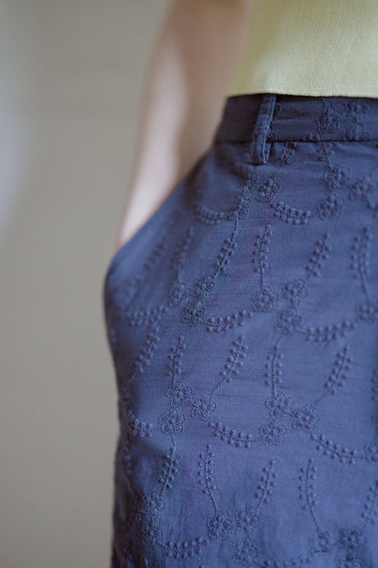 Cotton lace cropped pants / navy