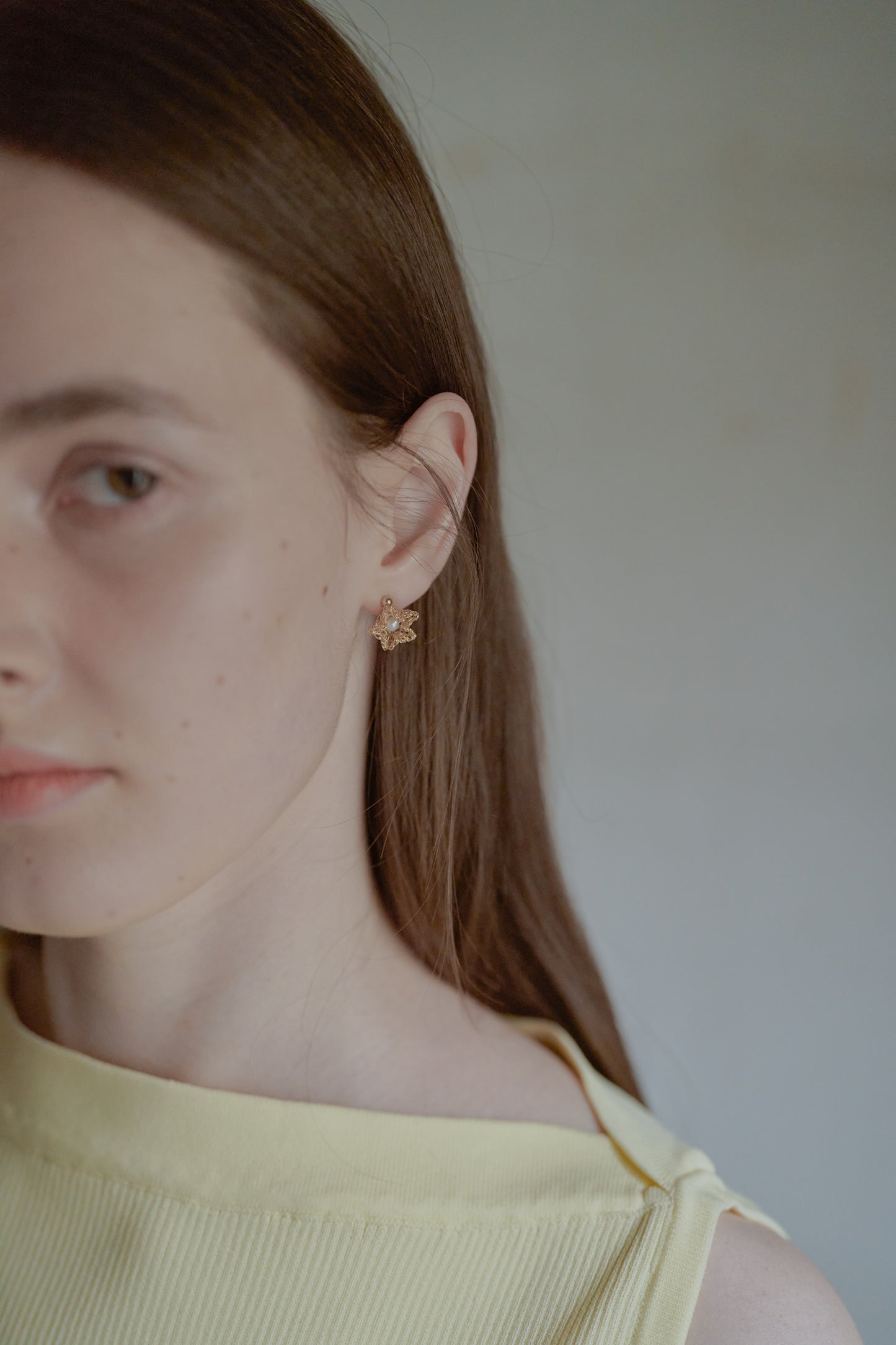Star Flower Earrings / gold