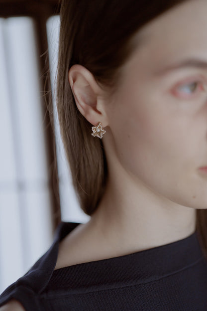 Star Flower Earrings / silver