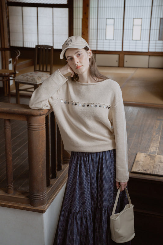 Random button relax knit pullover / ecru