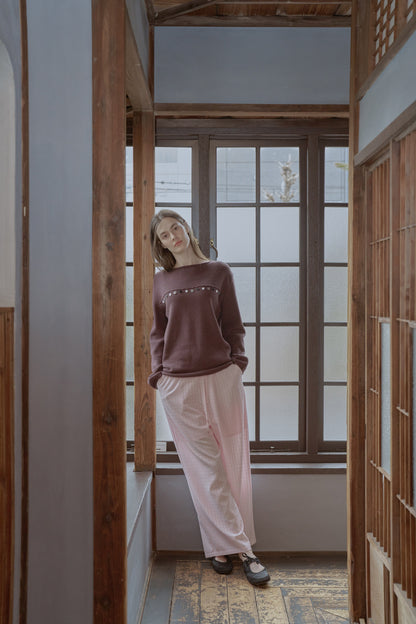 Random button relax knit pullover / cassis brown