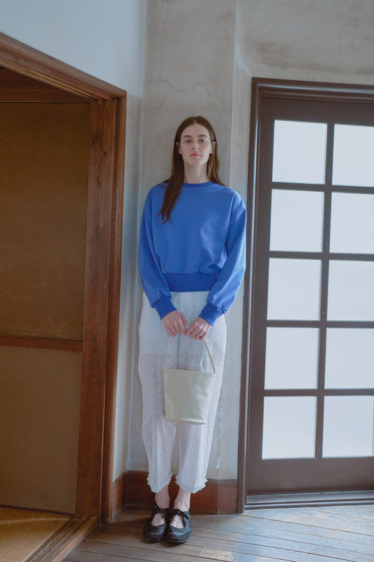 Shoulder logo pullover / blue