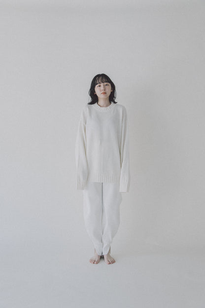 Back broad stitch sweater / White