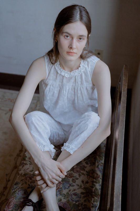 Cotton lace gather tunic / white