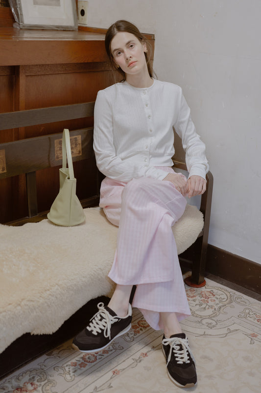 Eyelet cut cardigan / white