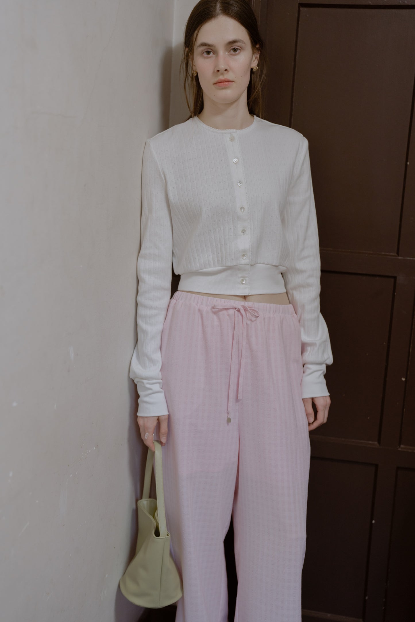 Eyelet cut cardigan / white
