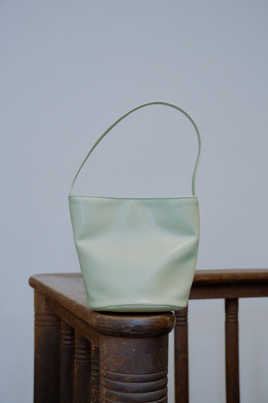 leathertouch minitub bag / lime green