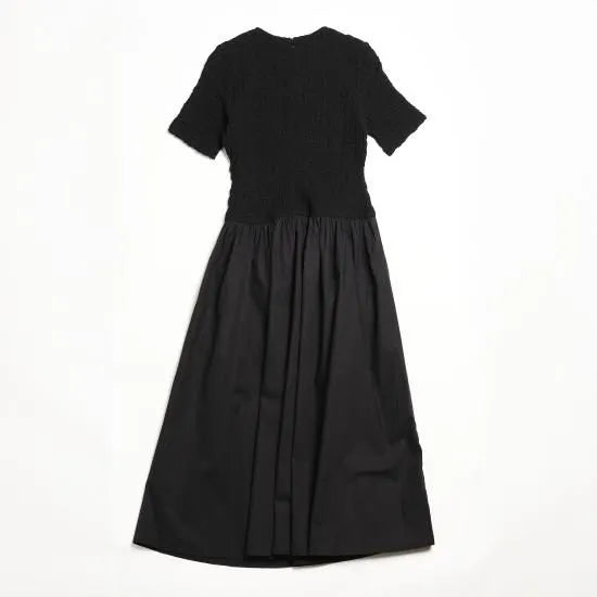 Blister jacquard docking dress / Black