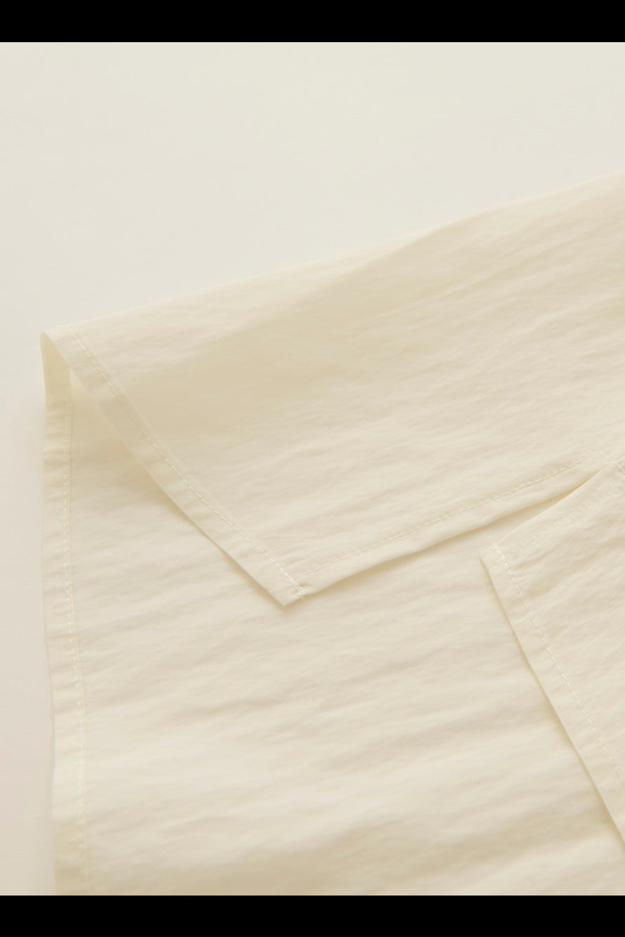 "P" Embroidery shirt / magnolia