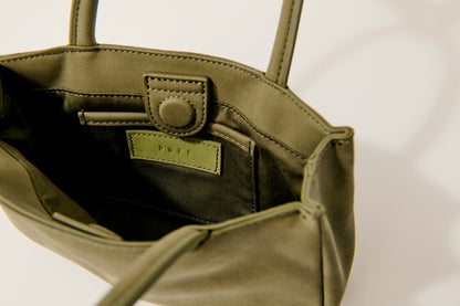 suede hand bag/olive