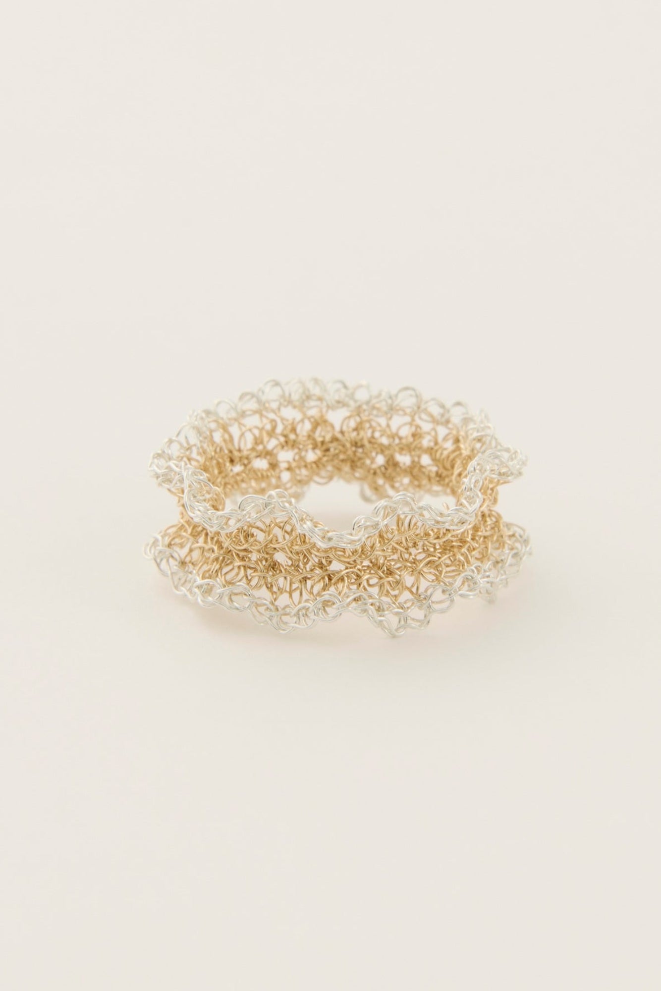 Frill Ring