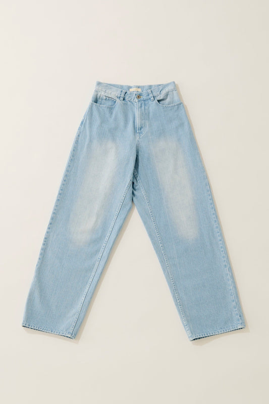 Washed  wide denim / light blue