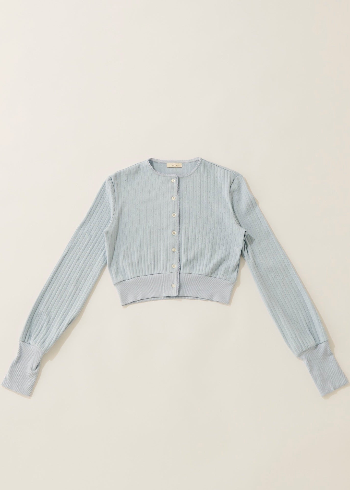 Eyelet cut cardigan / light blue