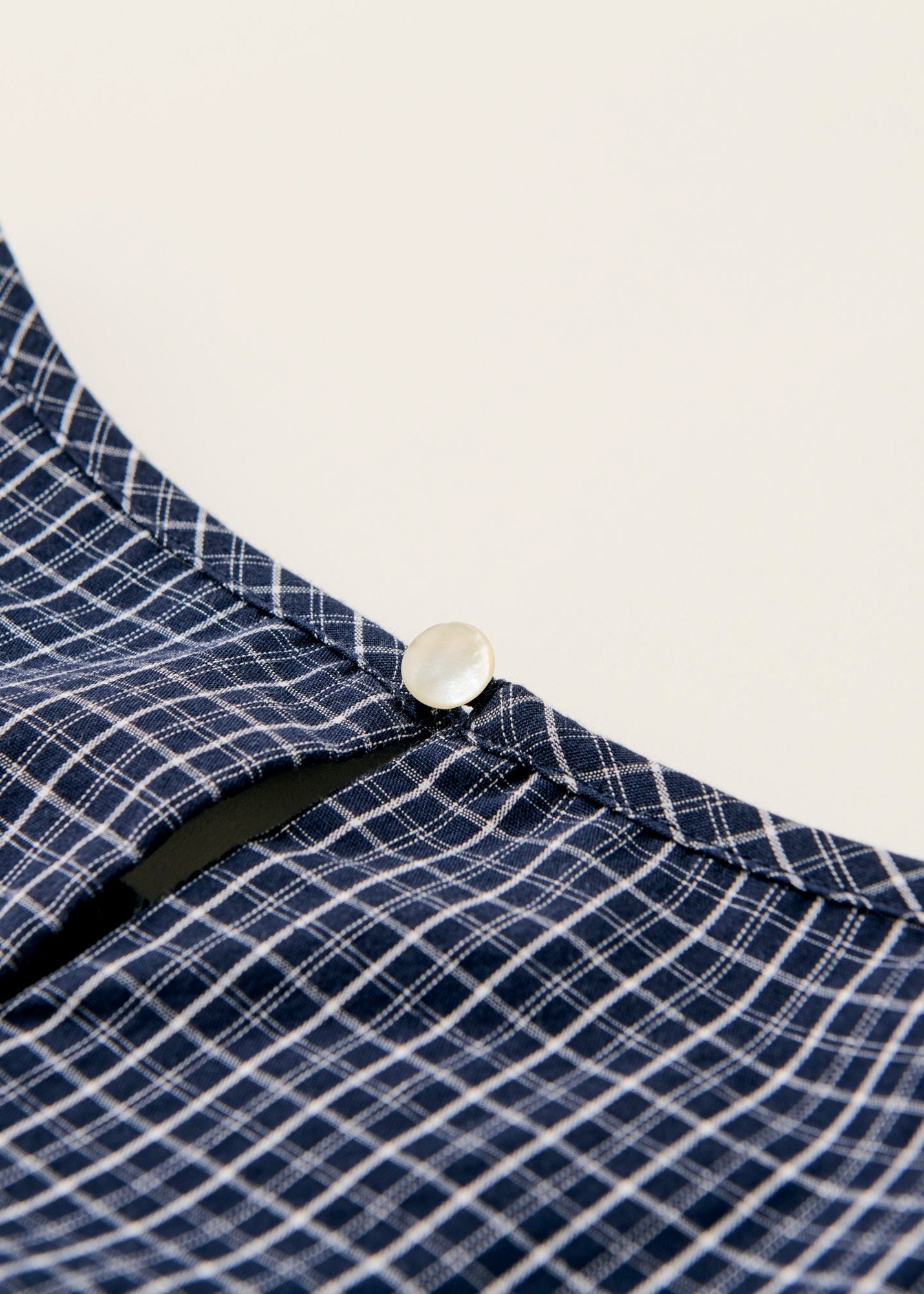 Tattersall check pin tuck dress/black