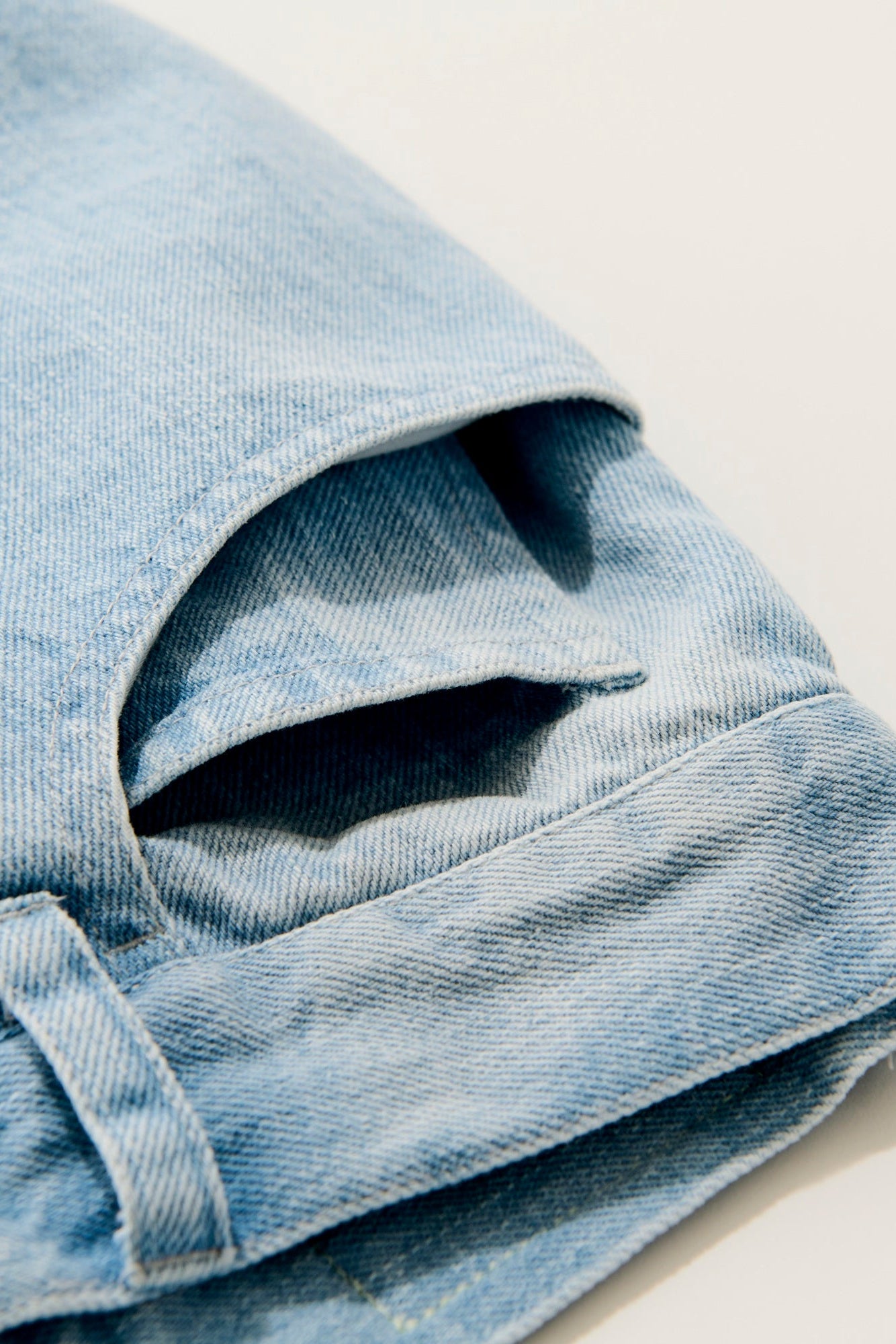 Washed  wide denim / light blue