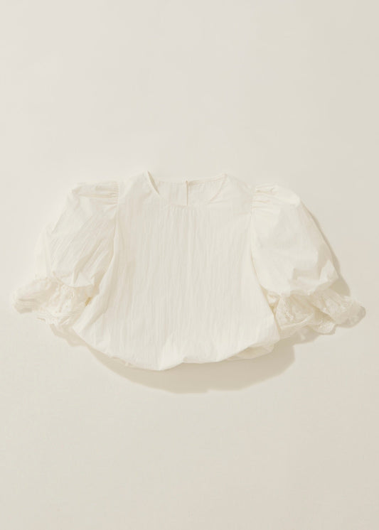 Lace puff balloon blouse / white