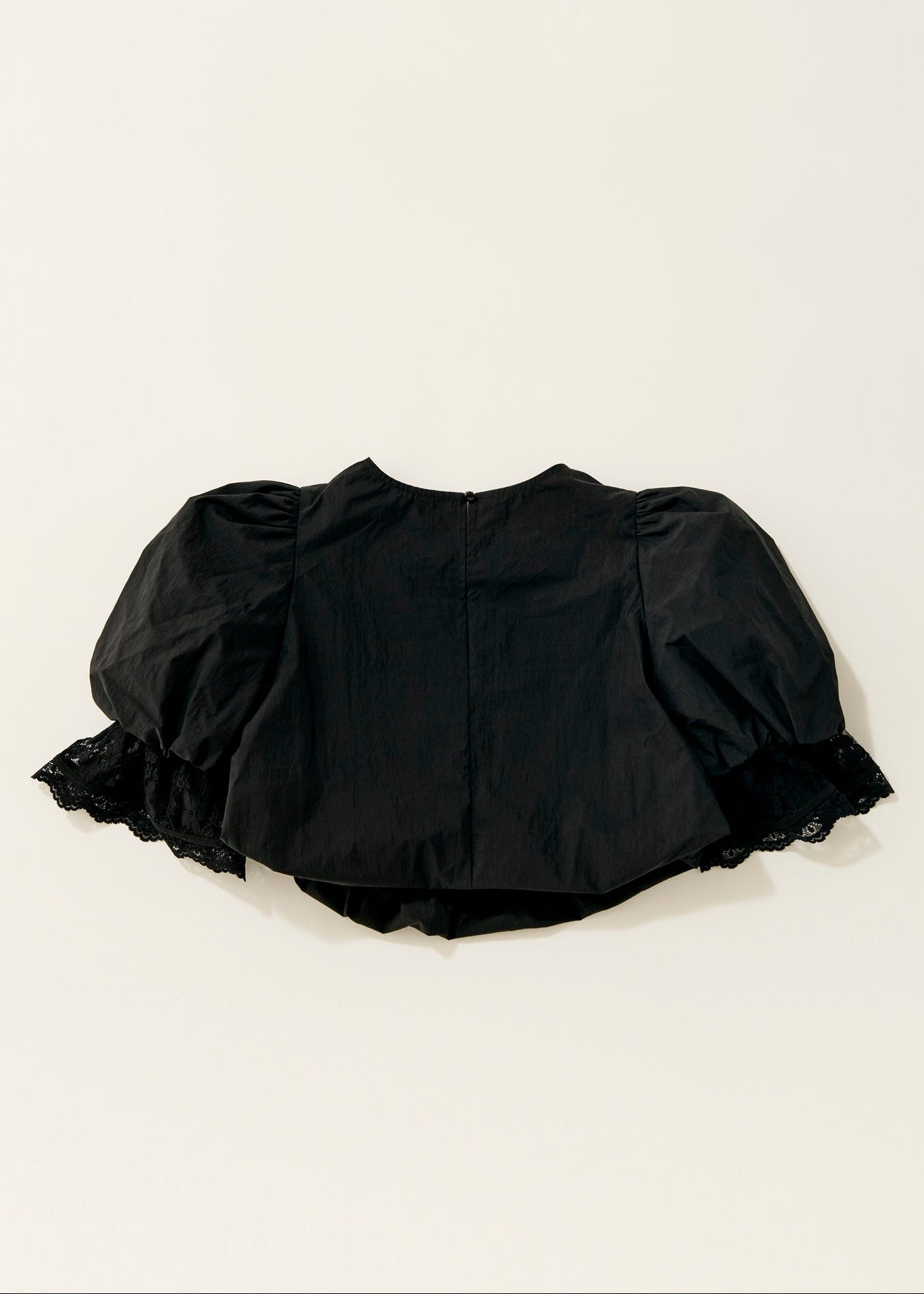 Lace puff balloon blouse / black