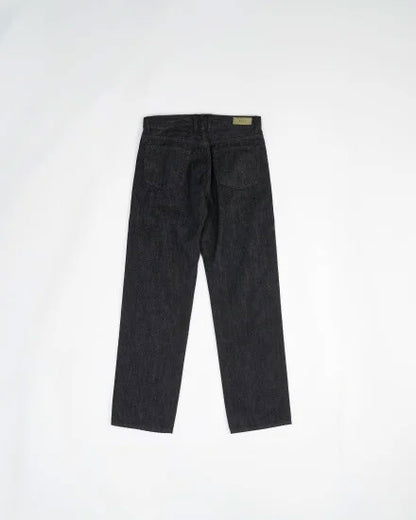 Basic straight denim　／Black