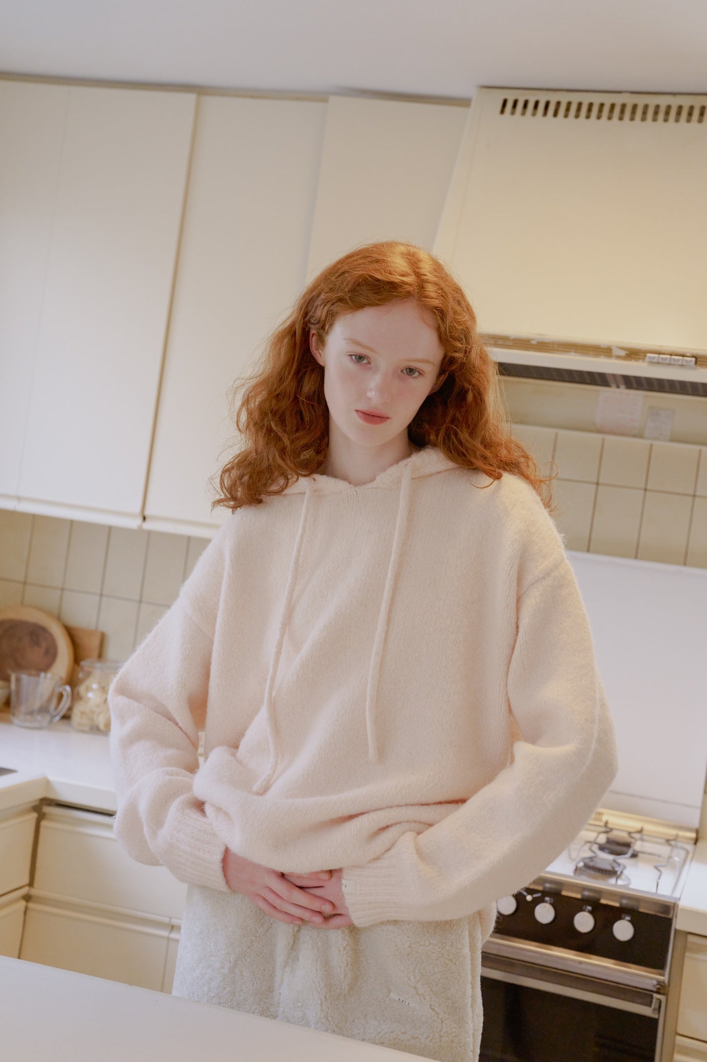 Fluffy Knit Hoodie / peach milk