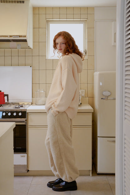 Fluffy Knit Hoodie / peach milk