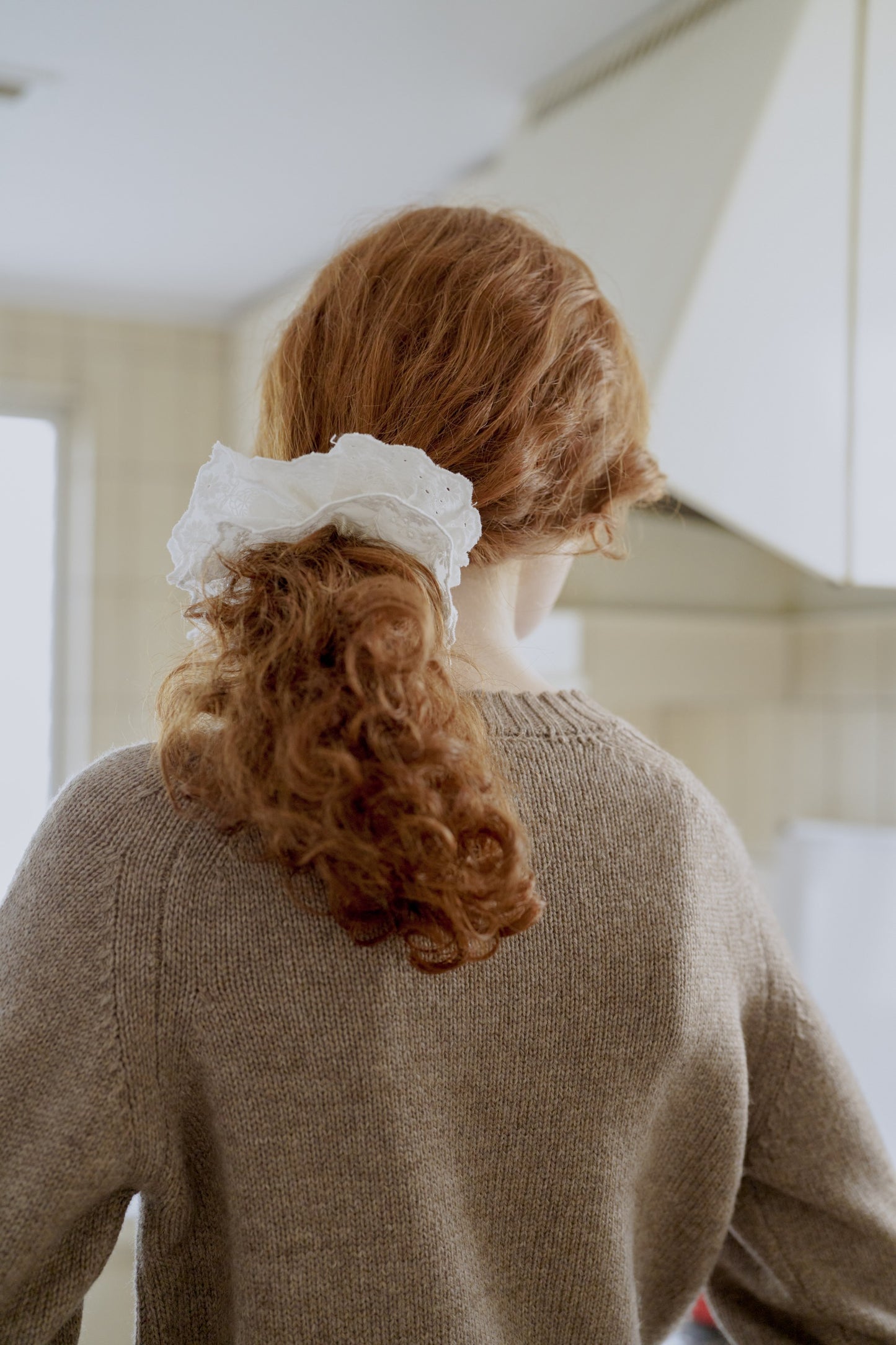 Leather Patch Knit Pullove / brown