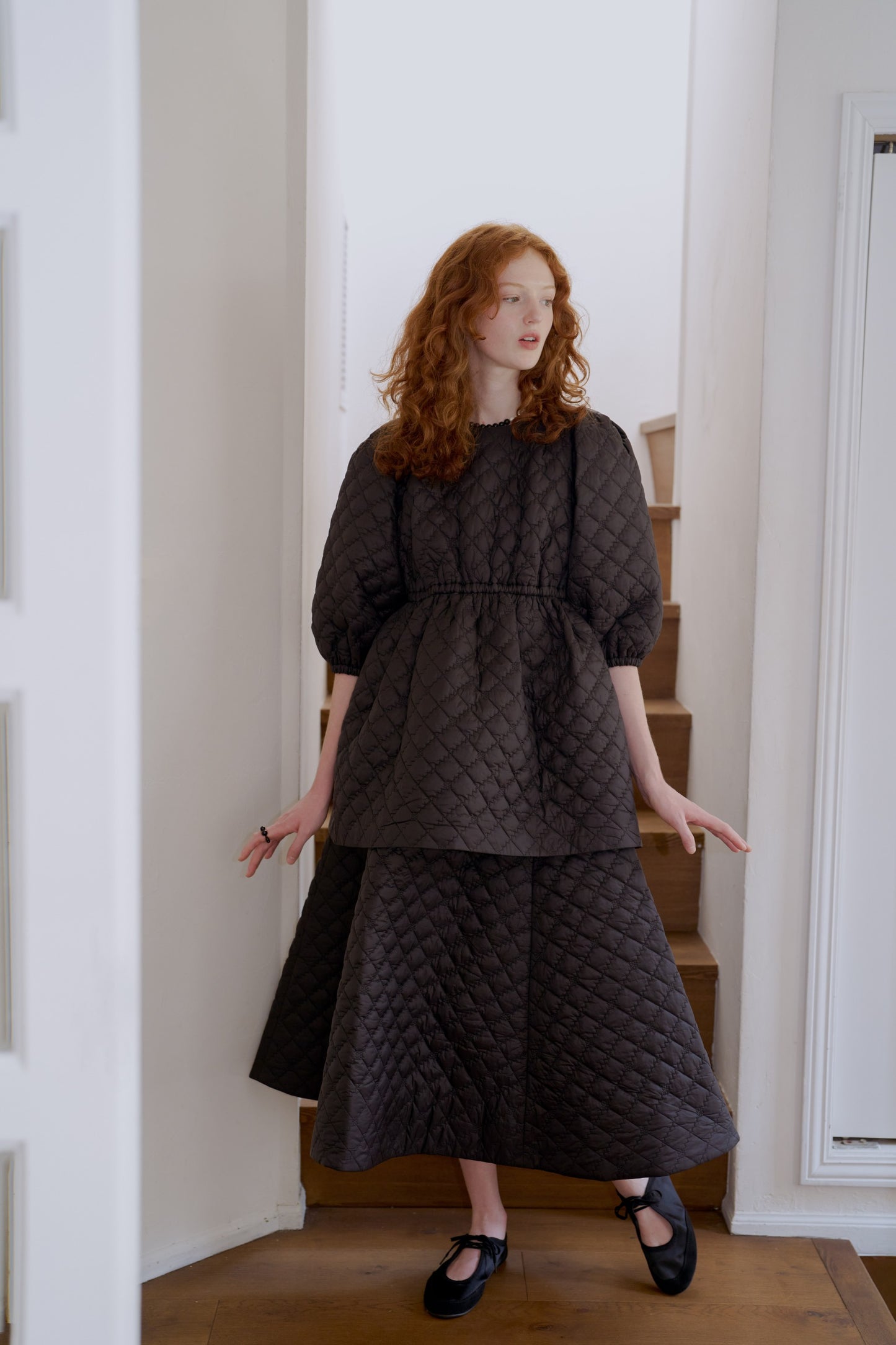 Quilting volume tops / black