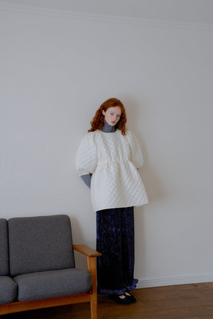 Quilting volume tops / white