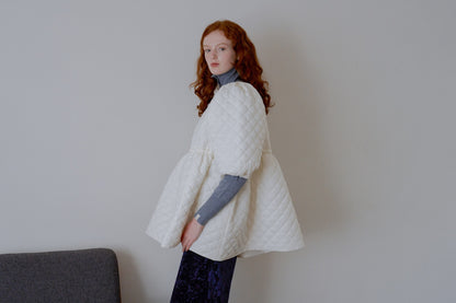 Quilting volume tops / white