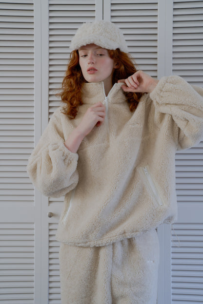 Half-zip boa pullover / teddy