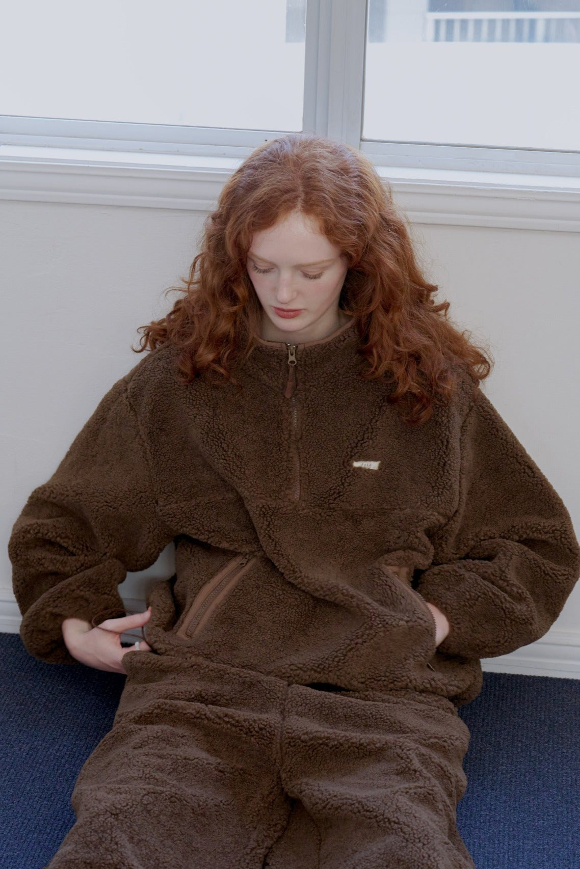 Half-zip boa pullover / brownie