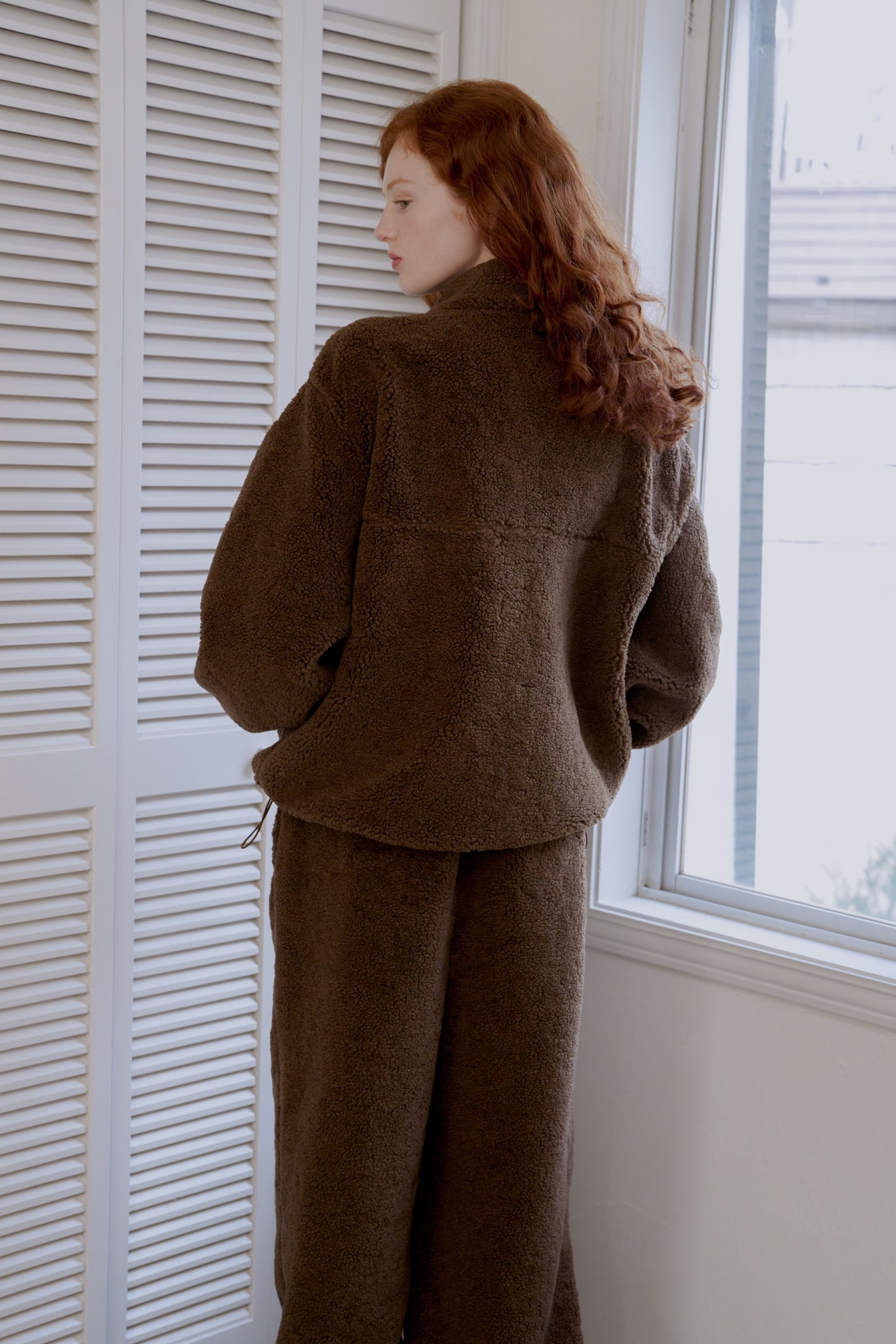 Half-zip boa pullover / brownie