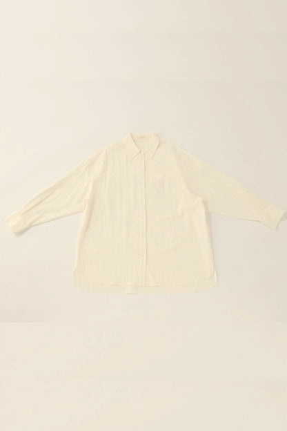 "P" Embroidery shirt / magnolia
