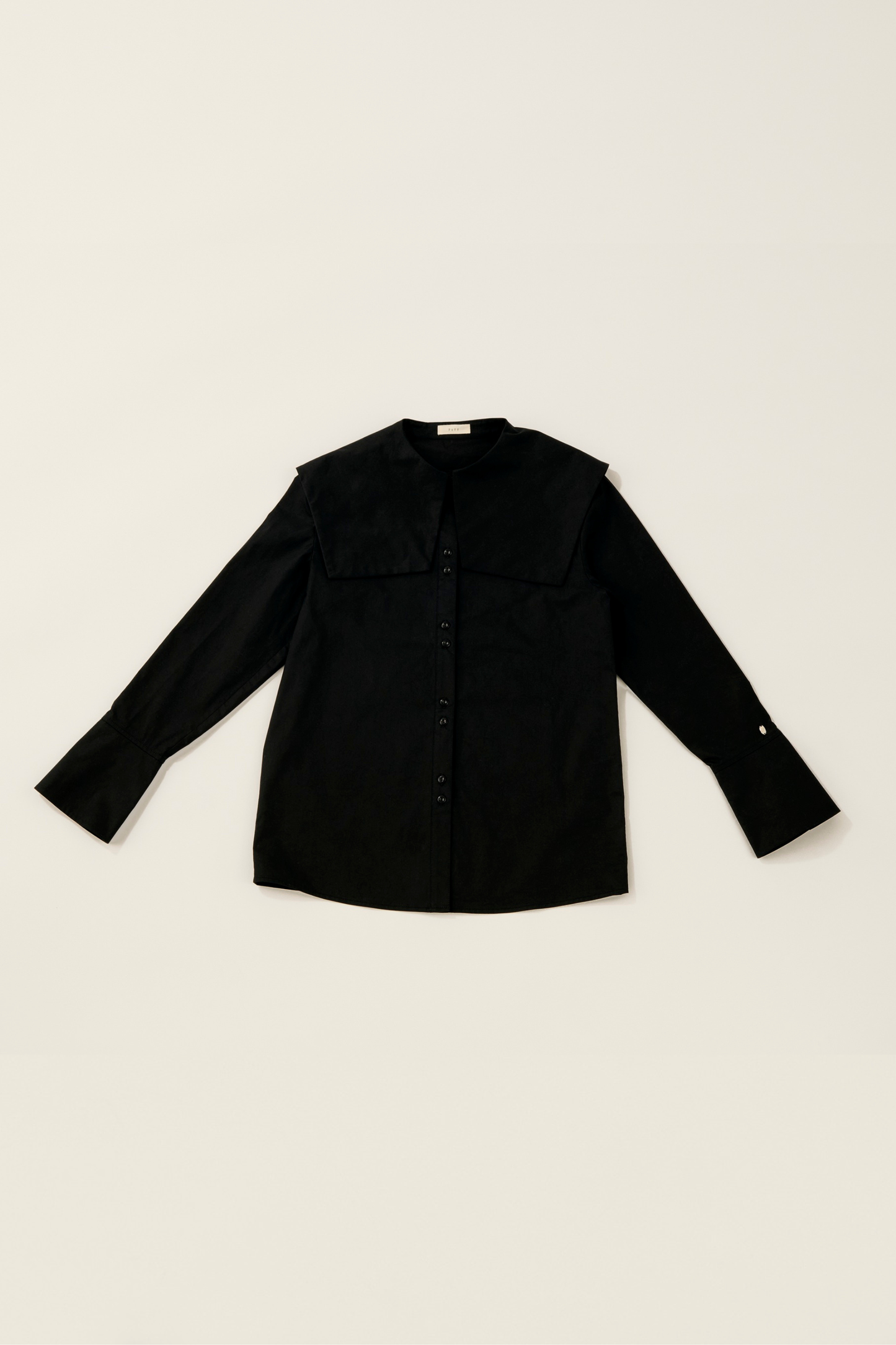 Box collar double button blouse / black