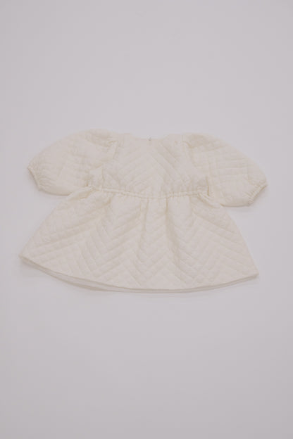 Quilting volume tops / white