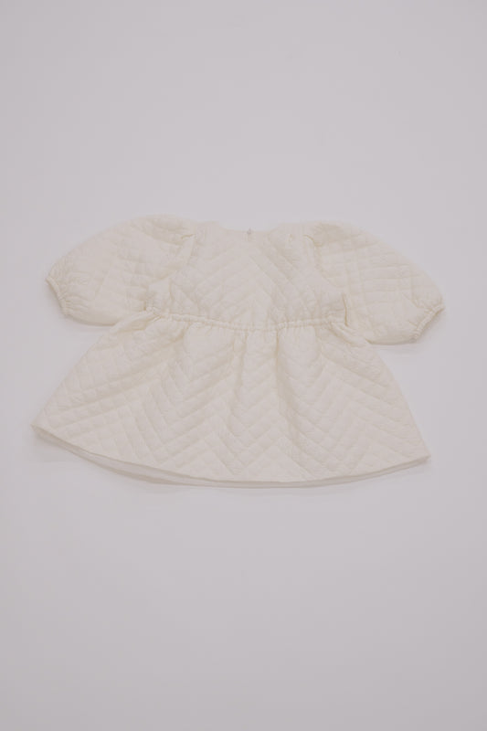 Quilting volume tops / white