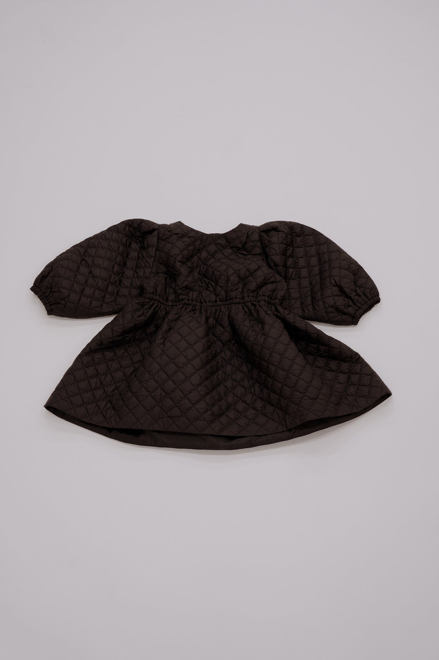 Quilting volume tops / black