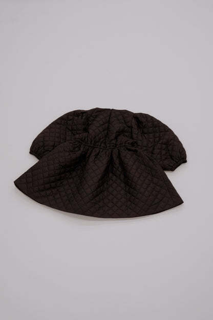 Quilting volume tops / black