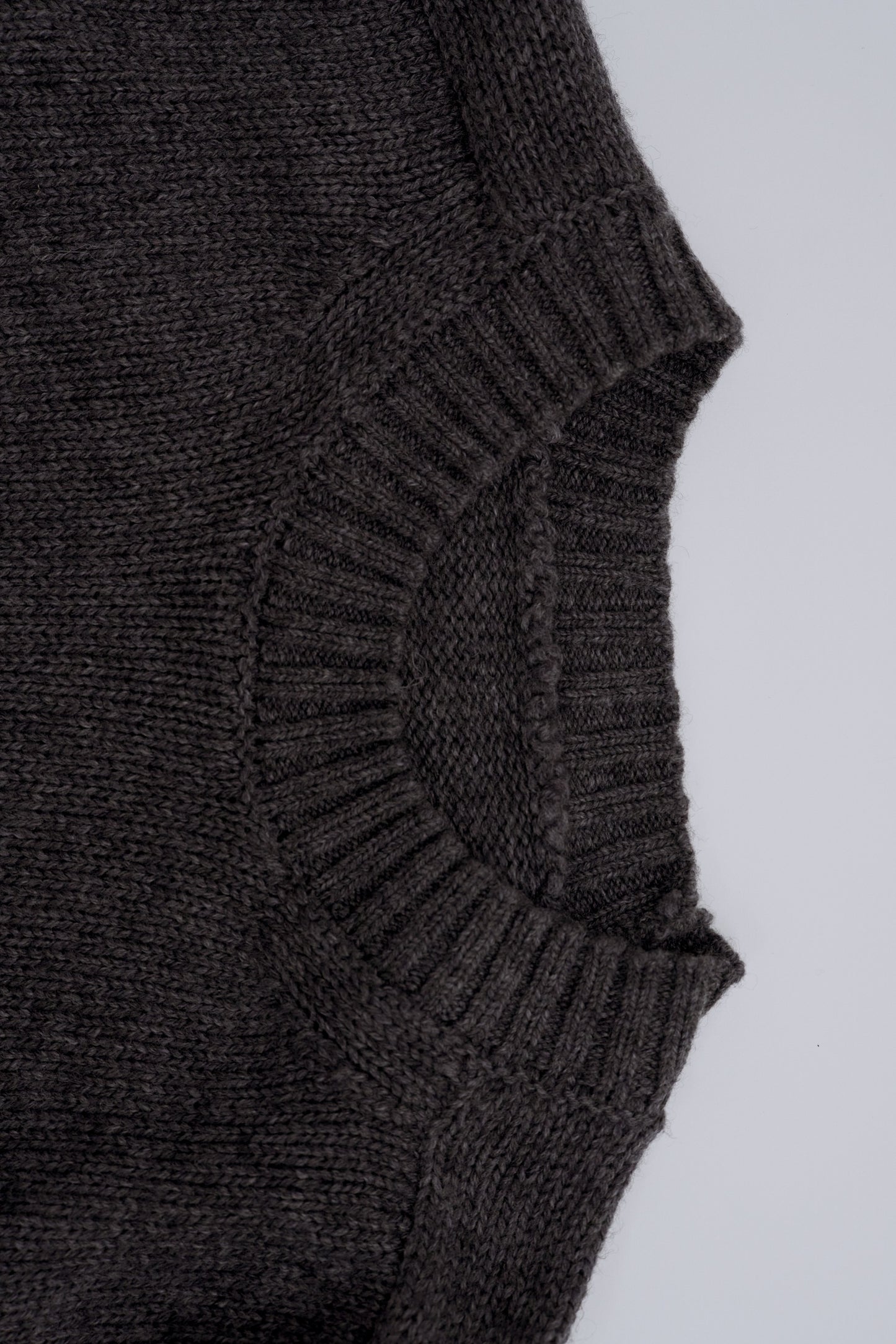 Leather Patch Knit Pullove / gray